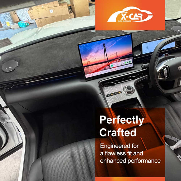 X-CAR dash mat installed on Geely Starray EM-i car dashboard.