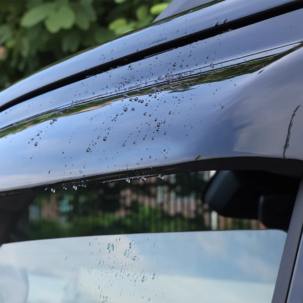 Effectively blocks rain and wind, enhancing driving comfort.